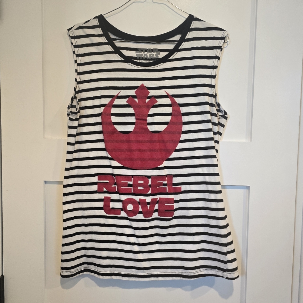 Star Wars Her Universe Rebel Love Muscle Tee